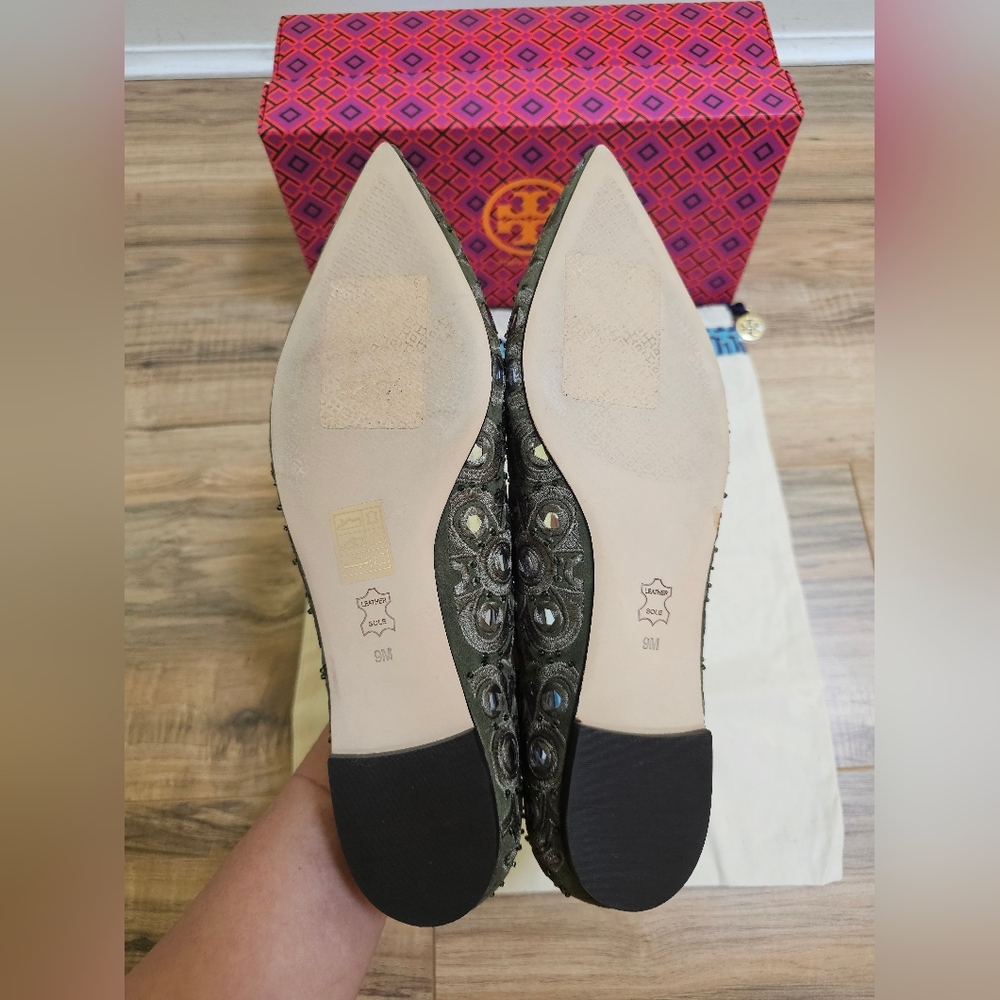 Tory Burch 'Yasmin' Embellished Ballet Flat - Picture 6 of 12